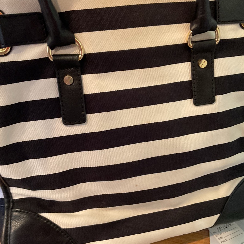 Michael Kors Striped Tote Bag #1644 - Picture 7 of 8